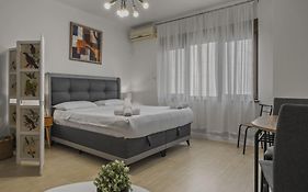 Upscale Studio, Walking Distance From The Old Town