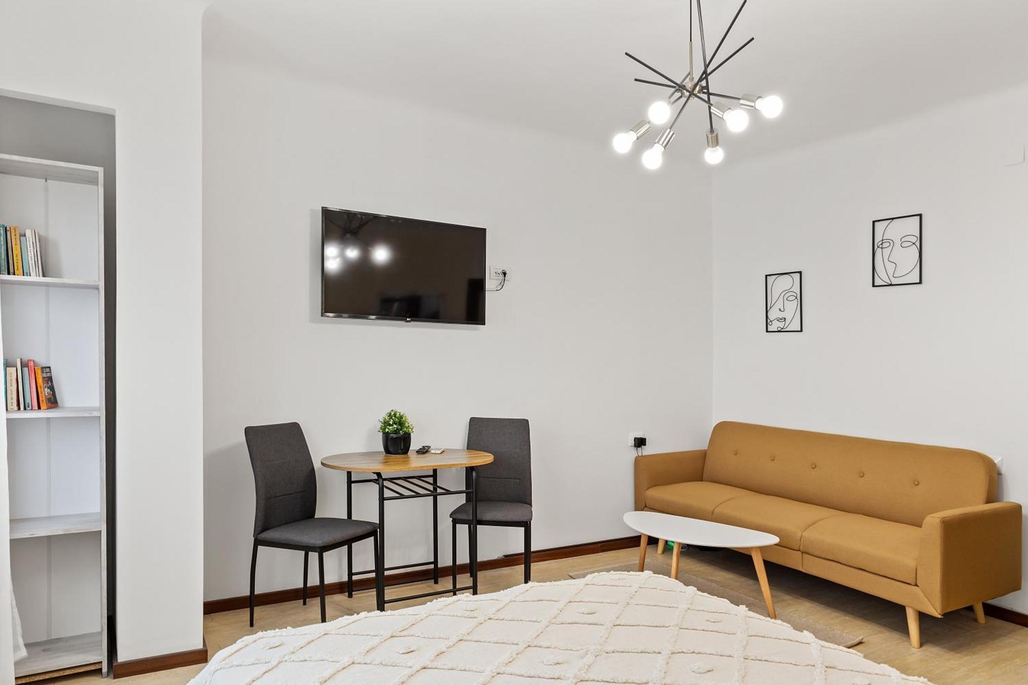 Upscale Studio, Walking Distance From The Old Town Bucarest Esterno foto